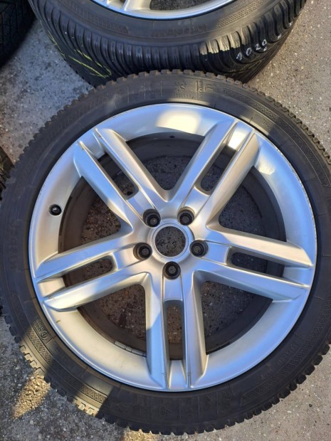 Audi A6 255/40 R19 alufelni+téligumi