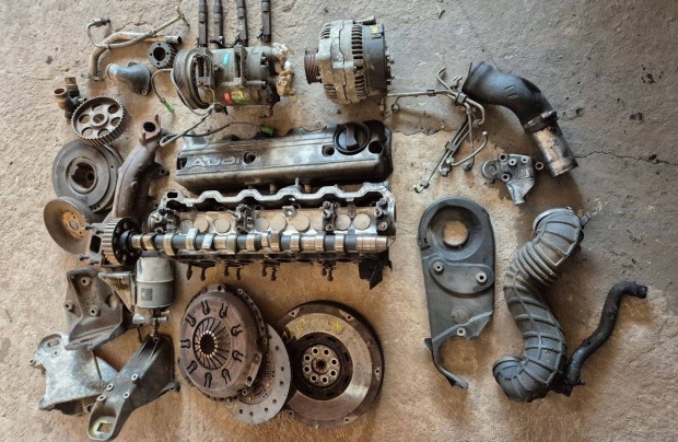 Audi A6 2.5 TDI 1996 Motor alkatrszek