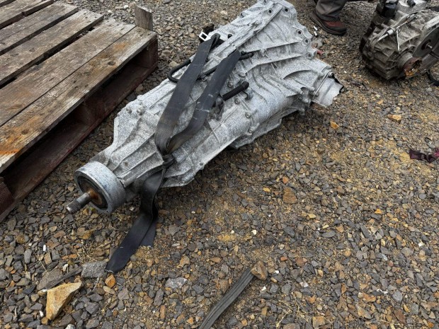Audi A6 3.0TDI V6 2011-2016 S-Tronik váltó Nwq-kódu
