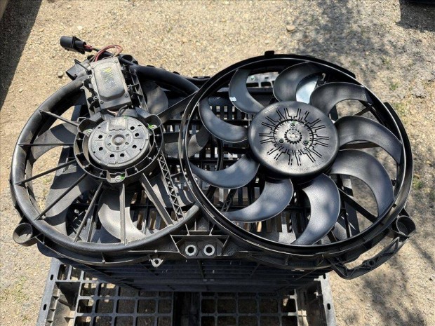Audi A6 3.0TDI dupla ventiltor + keret 4f0121003ac