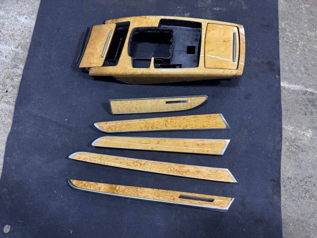 Audi A6 4F C6 Világos faberakás szett