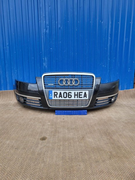 Audi A6 4F C6 gyári 4F0807437C első lökhárító fekete