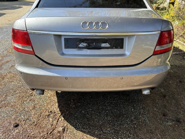 Audi A6 4F csomagt�r ajt� h�ts� l�mpa 