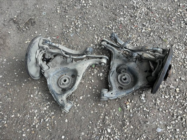 Audi A6 4F quattro hátsó kerék agy csonkállvány