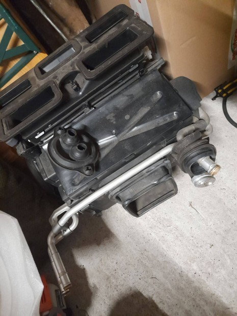 Audi A6 4f 2005vjrak komplett klma box elad