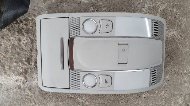 Audi A6 4f gyári belsőtér világítás eladó