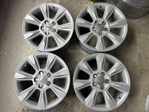 Audi A6 Allroad A4 gyári alufelnik szép újszerű állapotban 17 colos