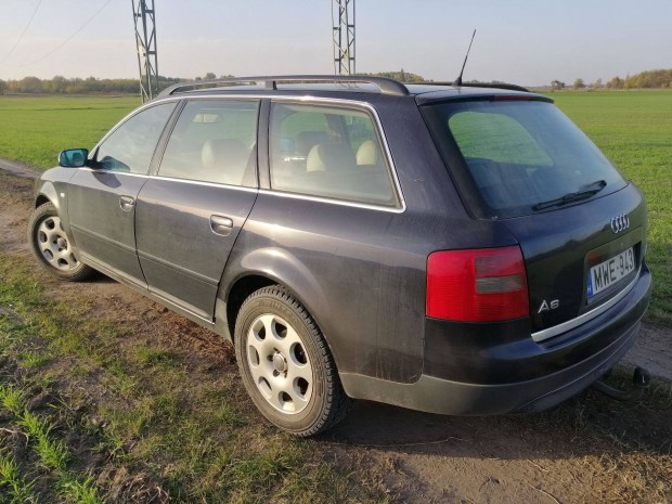 Audi A6 Avant 2.5V6TDI quattro