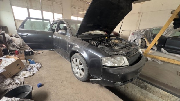 Audi A6 C5 2.5 TDI V6 AFB motor, DEQ vlt, elad bontsra egyben