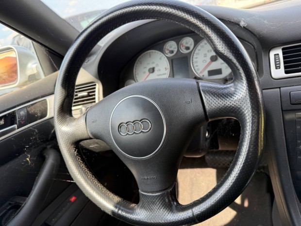 Audi A6 C5 3 g br kormny