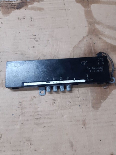 Audi A6 C5 Antenna Erősítő