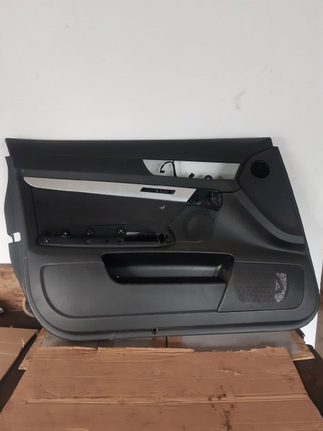 Audi A6 C5 Bal Els� Ajt�k�rpit