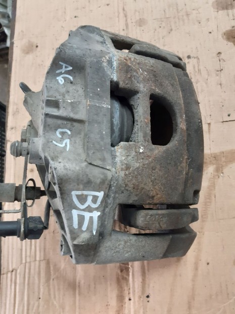 Audi A6 C5 Bal Első Féknyereg