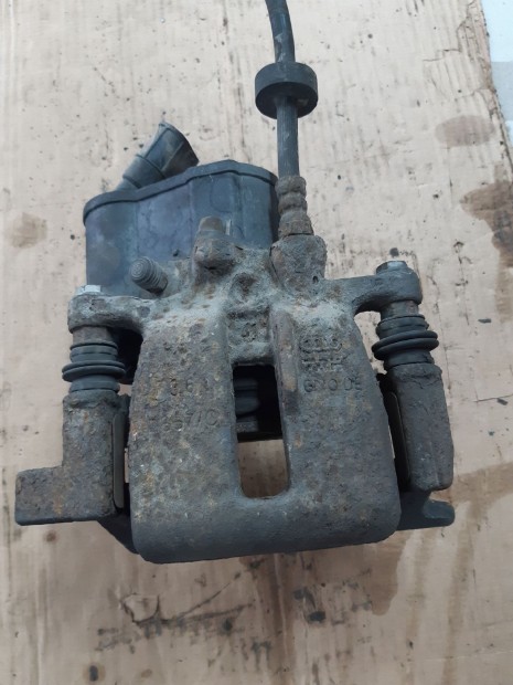 Audi A6 C5 Bal H�ts� Elektromos F�knyereg