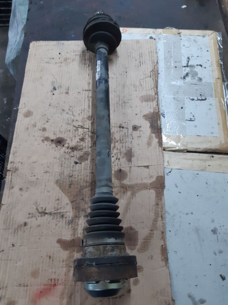 Audi A6 C5 Bal H�ts� F�ltengely