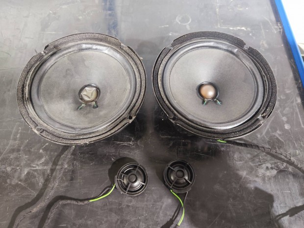 Audi A6 C5 Bose hangsz�r� szett 16.5cm
