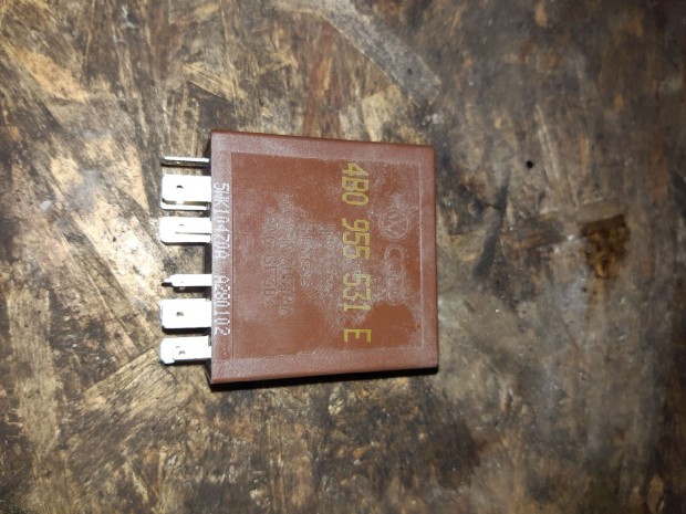 Audi A6 C5 Els� Ablakt�rl� Rel�