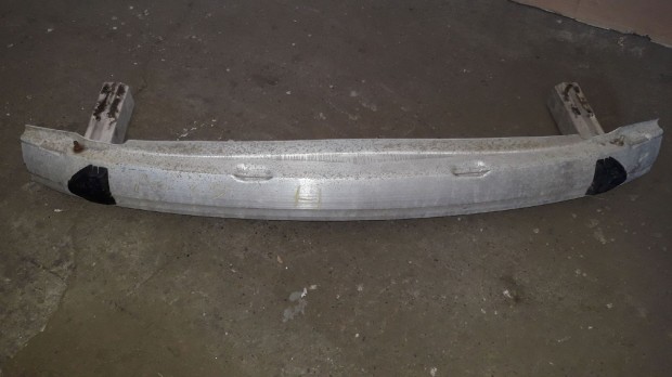 Audi A6 C5 H�ts� L�kh�r�t� Merev�t�