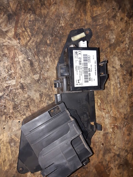 Audi A6 C5 H�m�rs�klet Jelad�