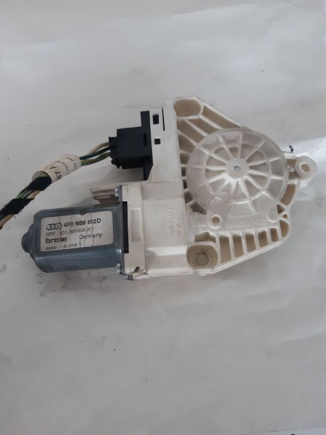 Audi A6 C5 Jobb Első Ablakemelő Motor