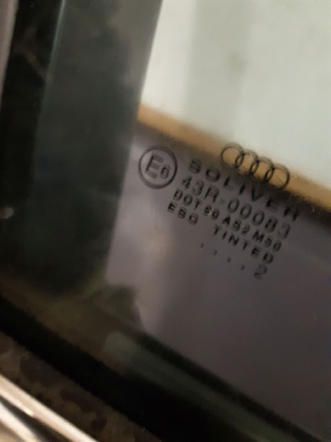 Audi A6 C5 Jobb Első Ajtó