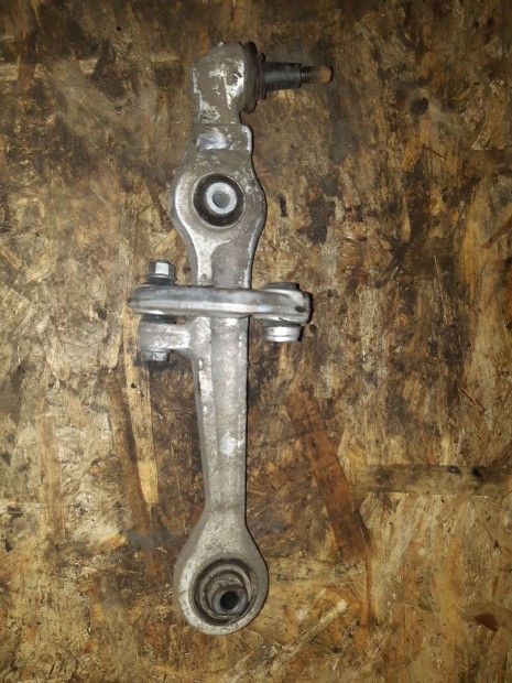 Audi A6 C5 Jobb Els� Leng�kar