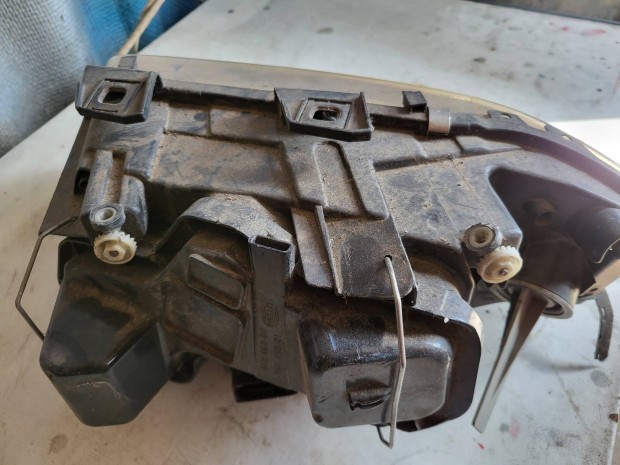 Audi A6 C5 Jobb első lámpa
