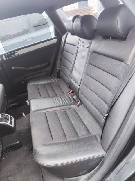 Audi A6 C5 Sline fűthető elektromos ülés garnitúra ajtókárpitokkal