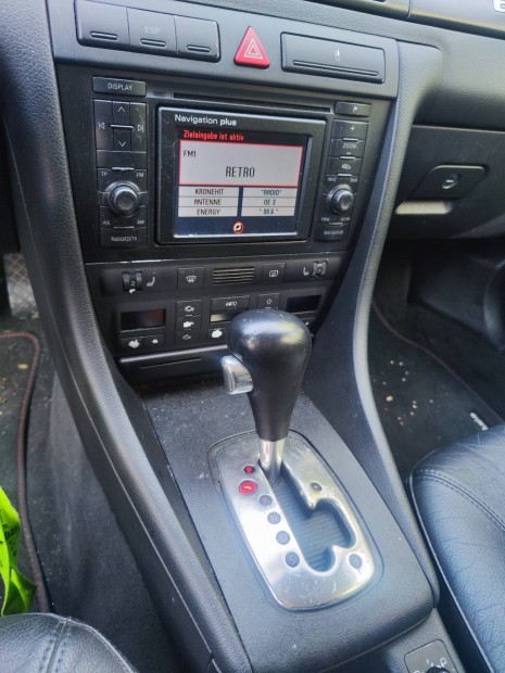 Audi A6 C5 navigáció kodjával együtt 1997-2004