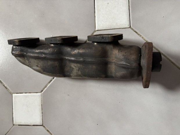 Audi A6 C6 2.7 TDI bal oldali kipufog leml 059253033L