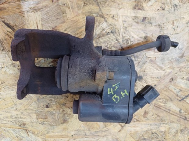 Audi A6 C6 4F ( 2004-2011) Bal H�ts� F�knyereg