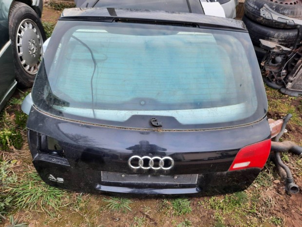 Audi A6 C6 4F csomagtrajt , csomagtr ajt