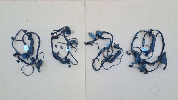 Audi A6 C7 ajt� k�belk�teg szett