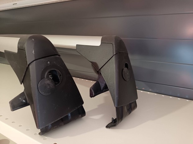 Audi A6 S6 RS6 (C6-4F) tet�csomagtart� Thule 