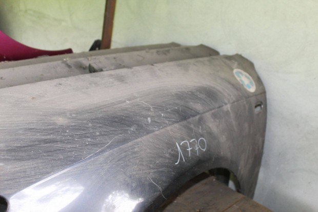 Audi A6 bal sárvédő