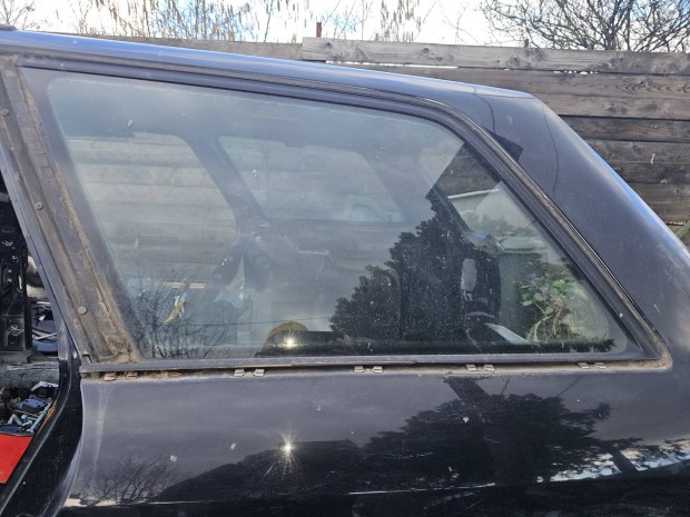 Audi A6 c5 kombi hátsó oldal üveg Oldalüveg 6000