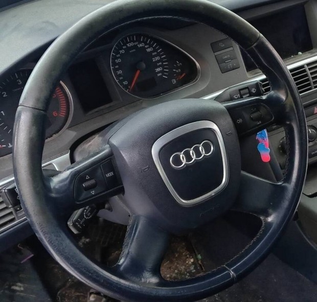 Audi A6 c64f m�ltikorm�ny 