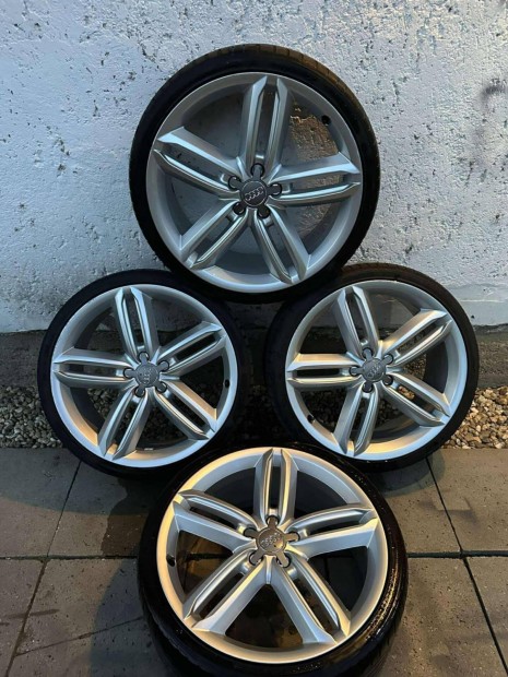 Audi A6 ker�k 5x112 20"