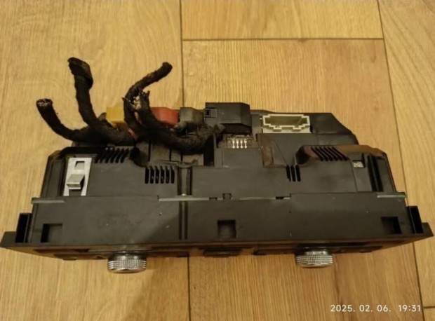 Audi A6 klma vezrl panel 