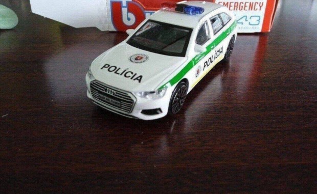 Audi A6 kombi szlovak police kisauto modell 1/43 Elad