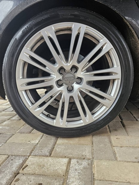 Audi A8 20" gyári alufelni