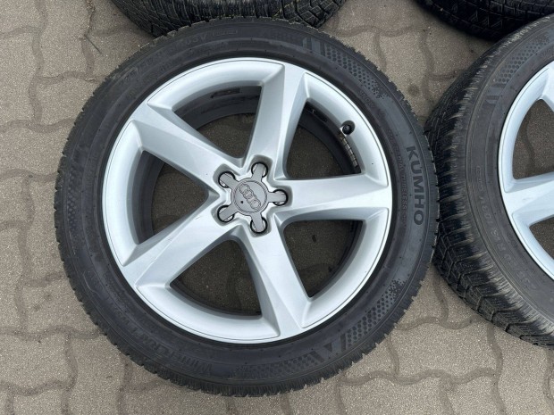Audi A8 4H D4 19 Alufelni 235 50 19 Téli Gumi Sport