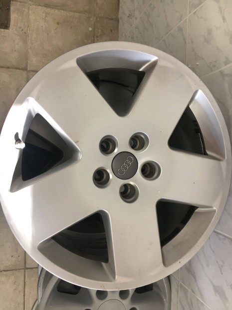 Audi A8 Alufelni
