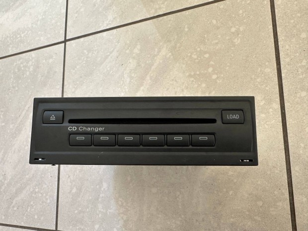 Audi A8 D3 4E A6 4F MMI 3GH 3G High CD tár Mp3 4E0910110H