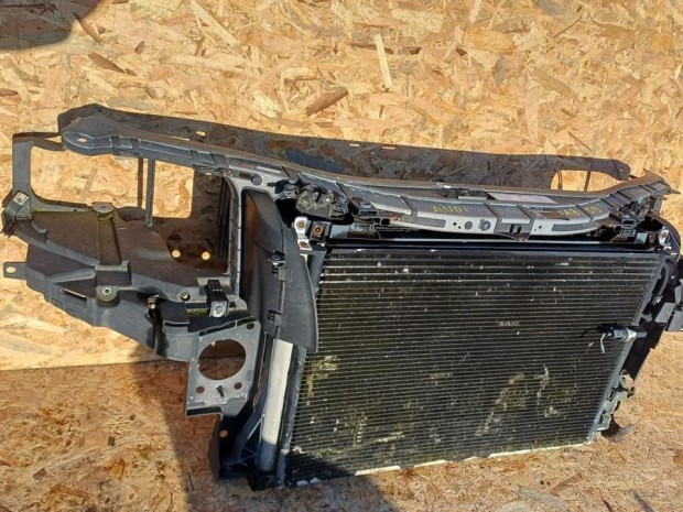 Audi A8 D3 (2002-2009) 3.7 V8 Benzines Homlokfal Vzht Ventiltor