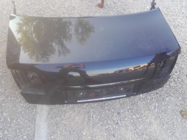 Audi A8 D3  (2002-2009) Csomagt�r Ajt�