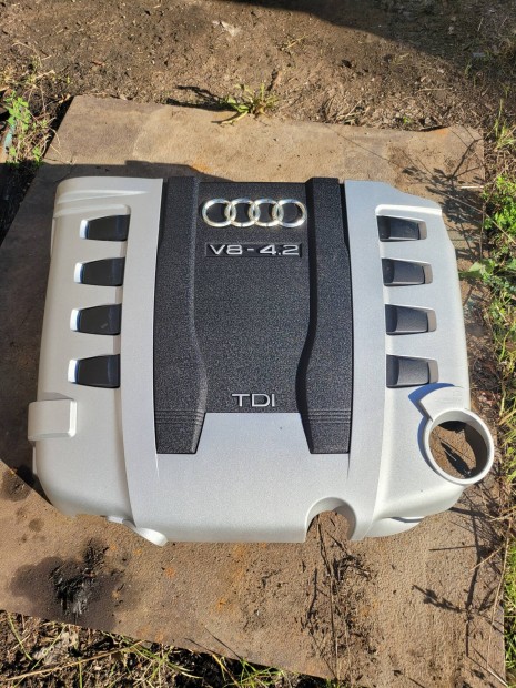 Audi A8 D3 manyag motor burkolat