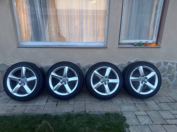 Audi A8 gy�ri alufelni ny�ri gumival 255/45/19