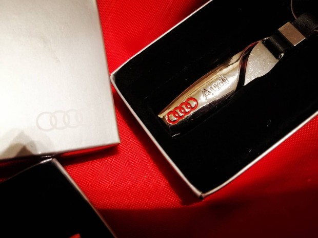 Audi Fm kulcstart 