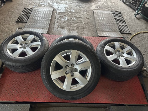 Audi Gyári Alufelni 17" A4 A5 A7 A8